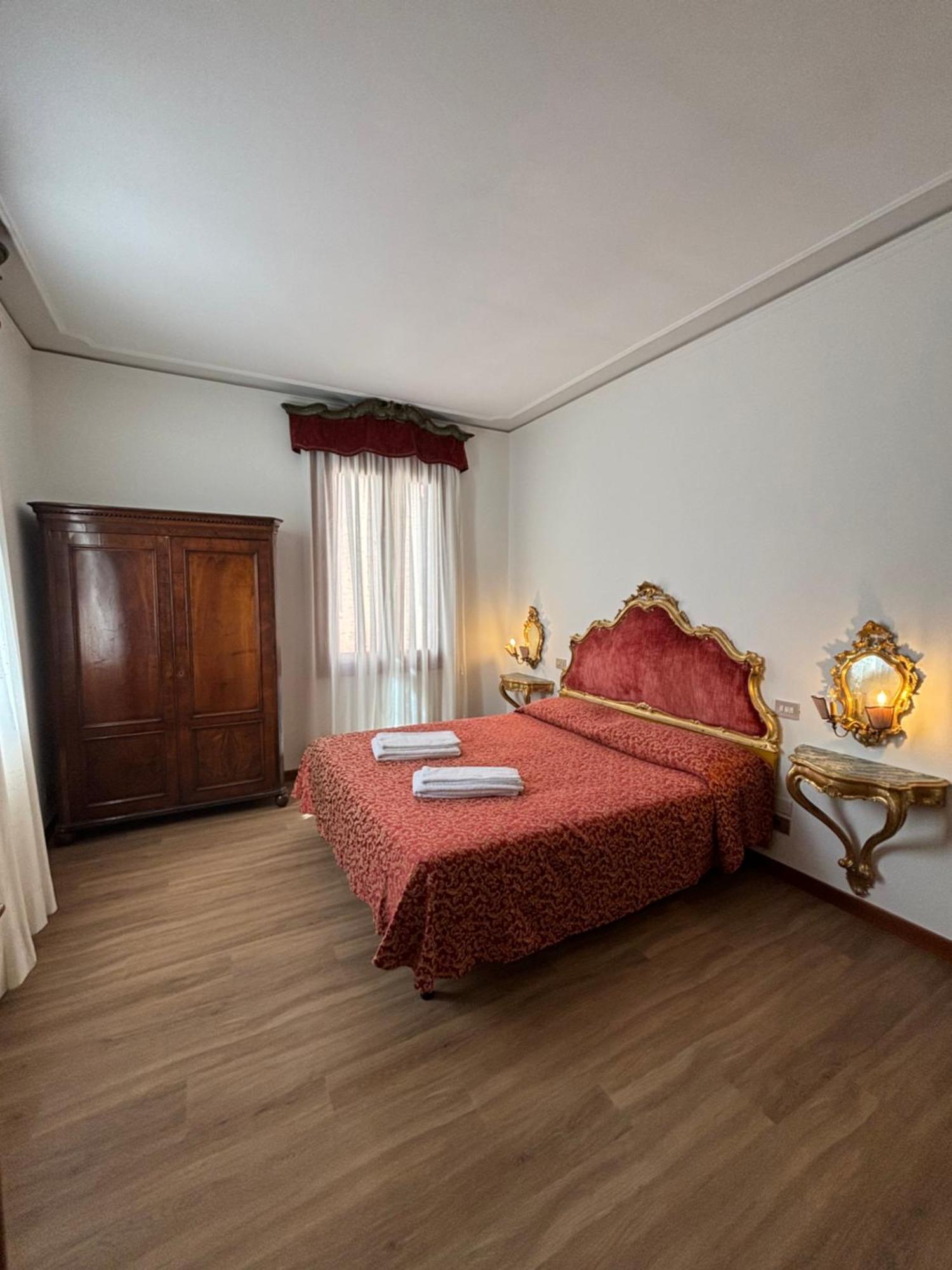 Ca Barbaro With Altana-Appartamenti Storici- Venice Exterior photo
